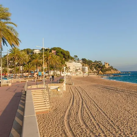 New Borodin Family Ab Lägenhet