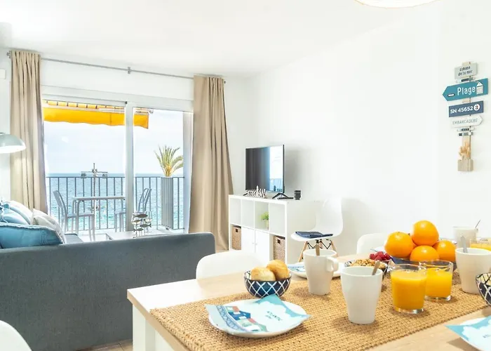 New Borodin Family Ab リョレート・デ・マル